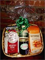 Vermont Gift Basket - VT Sugar and Spice - A Little Taste of Vermont Vermont Gift Basket - VT Sugar and Spice - A Little Taste of Vermont